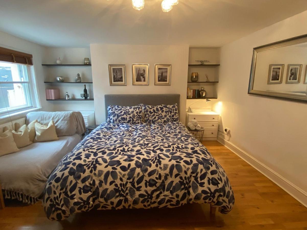 לונדון Spacious 2-Bed Flat With Garden, 3 Minutes Walk From Oval Tube Station מראה חיצוני תמונה