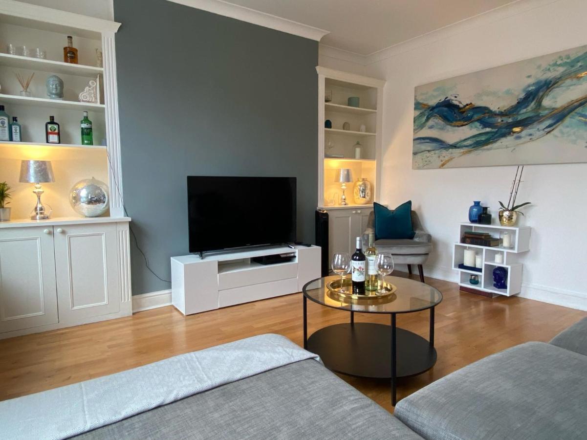 לונדון Spacious 2-Bed Flat With Garden, 3 Minutes Walk From Oval Tube Station מראה חיצוני תמונה